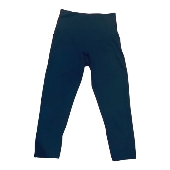 ZELLA Live In High Waist Crop Leggings Size XS - Picture 2 of 8